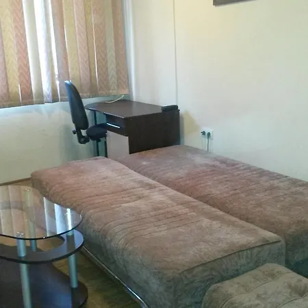 Apartment Studio Rada Warna